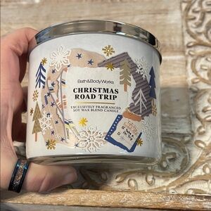 Bath & Body Works Christmas Road Trip Candle - Blue, Gold, White